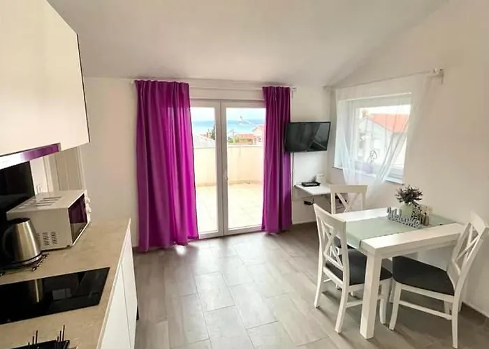Apartman Lavanda *